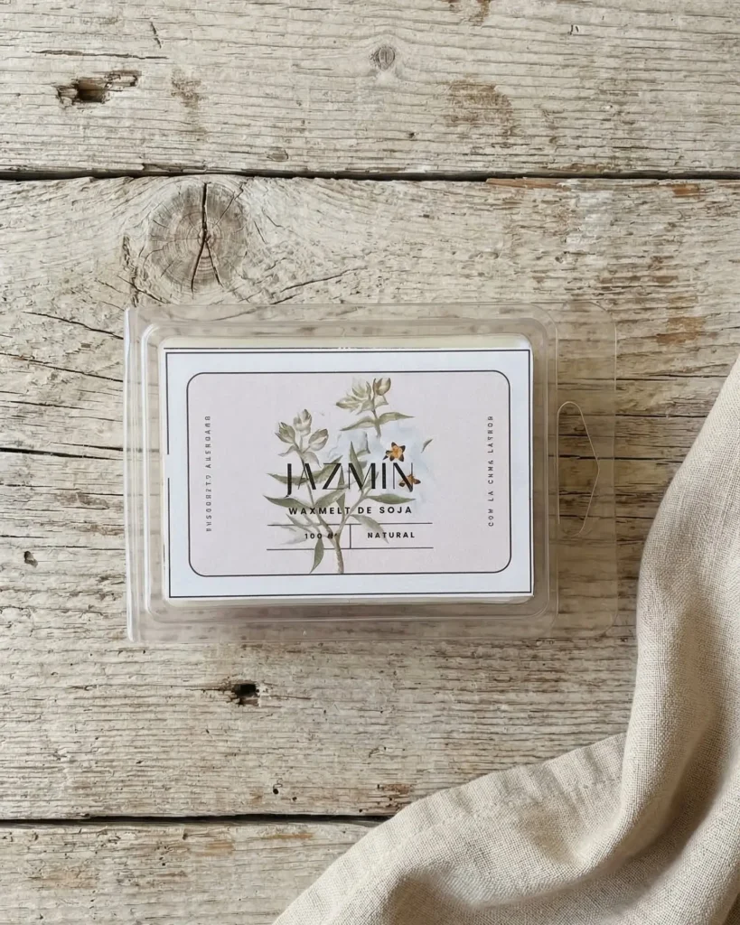 vista superior wax melt jazmín cera de soja natural con etiqueta botánica